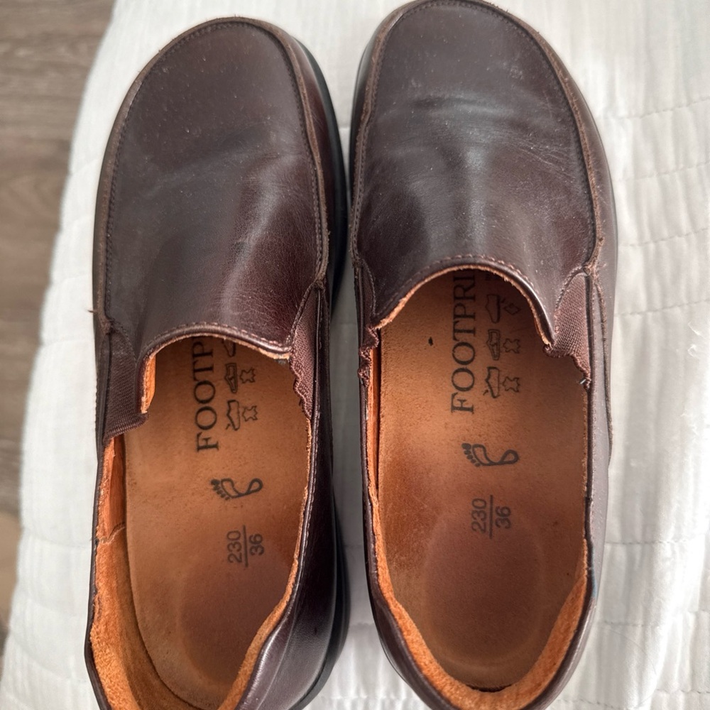 Birkenstock Kids Brown Leather Slip-Ons